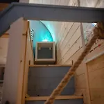 Tiny House - Boat