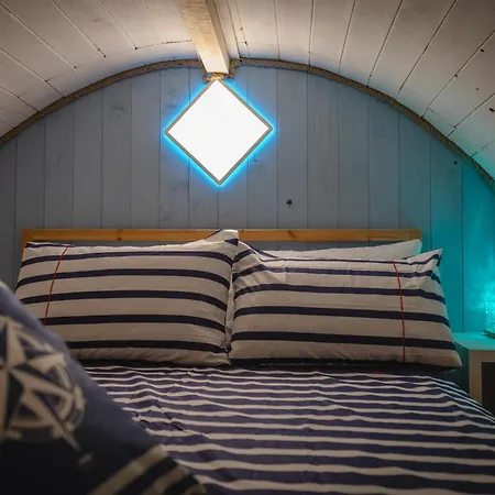 Tiny House - Boat Apartment