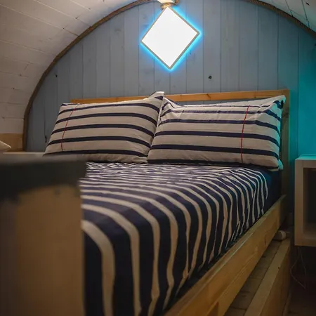 アパート Tiny House - Boat ナポリ